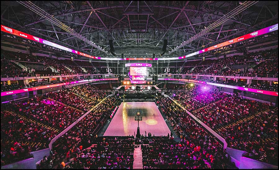 150,000-seat arena